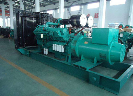 尤溪800kw康明斯柴油发电机组图片 尤溪800kw康明斯柴油发电机组图片